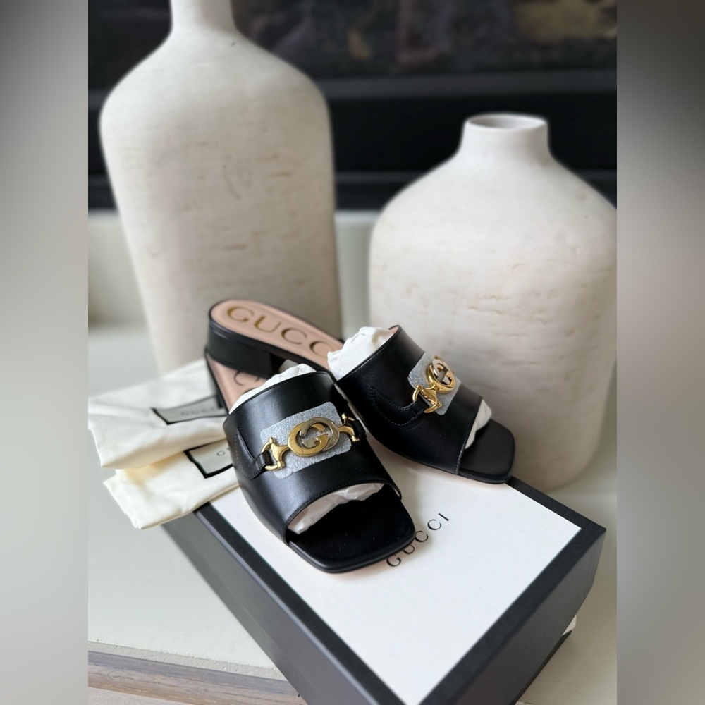 Gucci Malaga Kid Nero Black Mules Sandal Leather with 2 tone logo Size 38.5/8.5